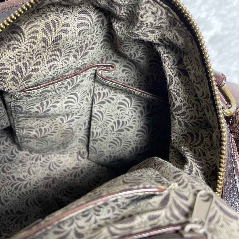 HOBO International Leather distress Brown shoulder bag antique tone hardwares - Picture 9 of 11